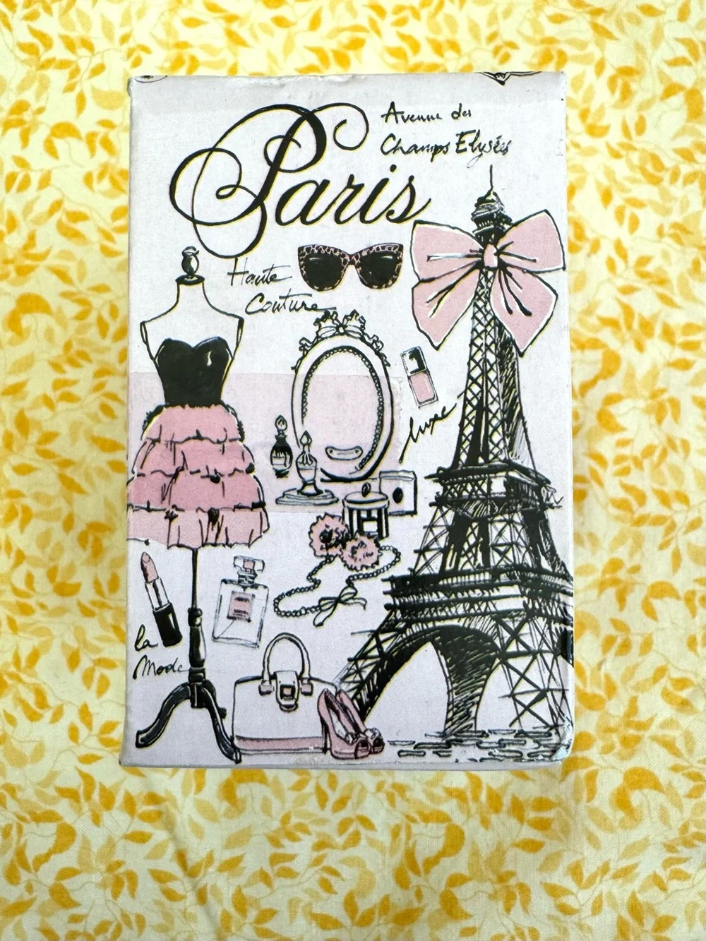 NWT. Paris Glamour Ceramic Mini-Mug/Espresso with Spoon Set. Original Packaging.